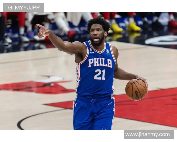 乔尔恩比德展现内线防守威力成为球队的守护神