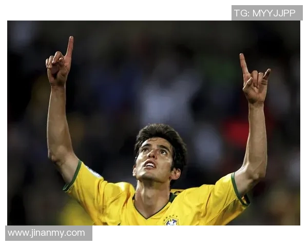 2018足球明星表演赛精彩回顾与球星风采展现盛况分析